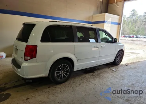 2016 Dodge Grand Caravan Sxt z USA, uszkodzony, nr VIN 2C4RDGCG0GR355912